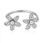 Pretty Double Daisy Flower Ring With Pearl - Image 2